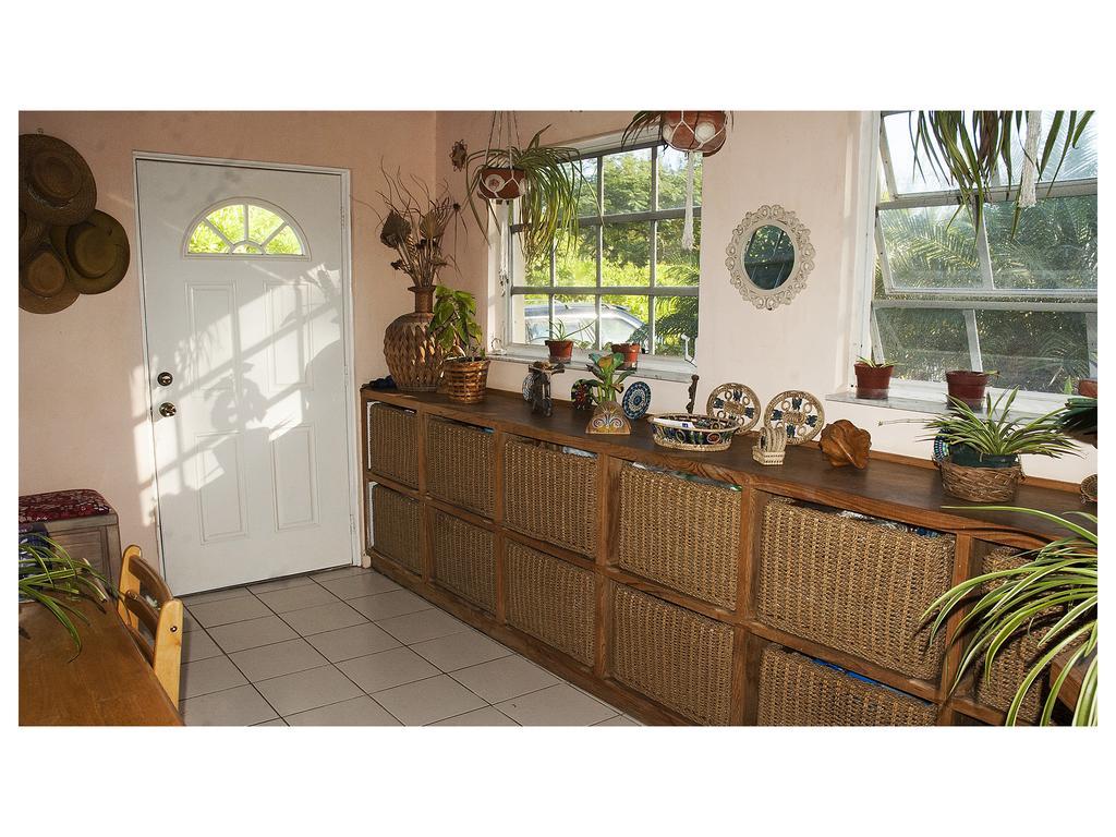 Silver Point Villa Freeport Buitenkant foto