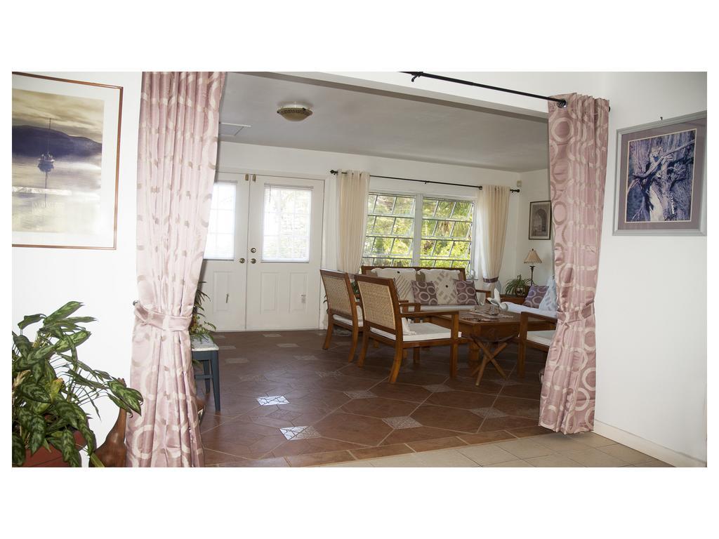 Silver Point Villa Freeport Buitenkant foto